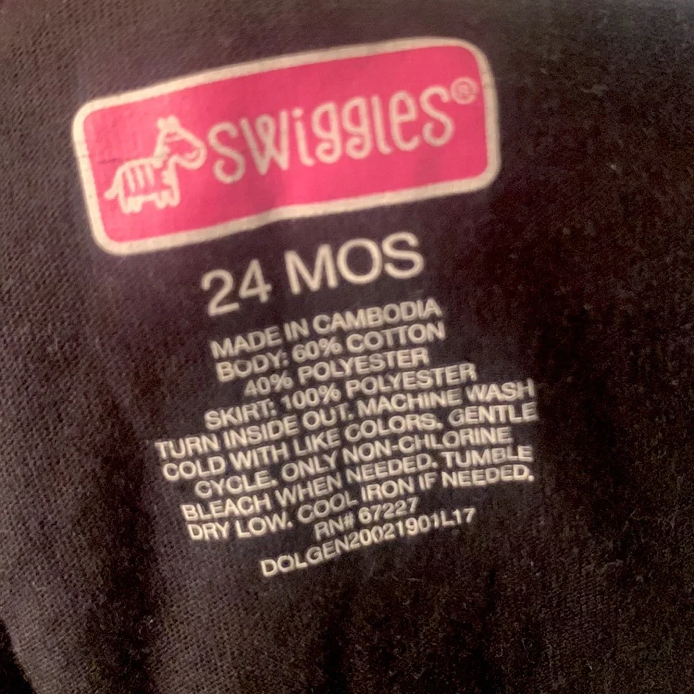 SWIGGLES Black Glittery Skirt